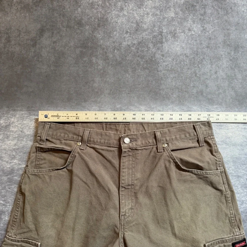 Dickies Mens Gray Cotton Canvas Cargo Shorts Size 36 Utility Workwear